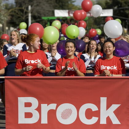 DU HỌC CANADA TẠI ĐẠI HỌC BROCK VỚI NHIỀU CƠ HỘI HỌC BỔNG & CO-OP 2 Vietsmart VTL duhocvanthienlong BrockUniersity00002