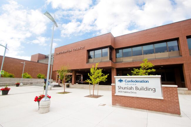 CONFEDERATION COLLEGE