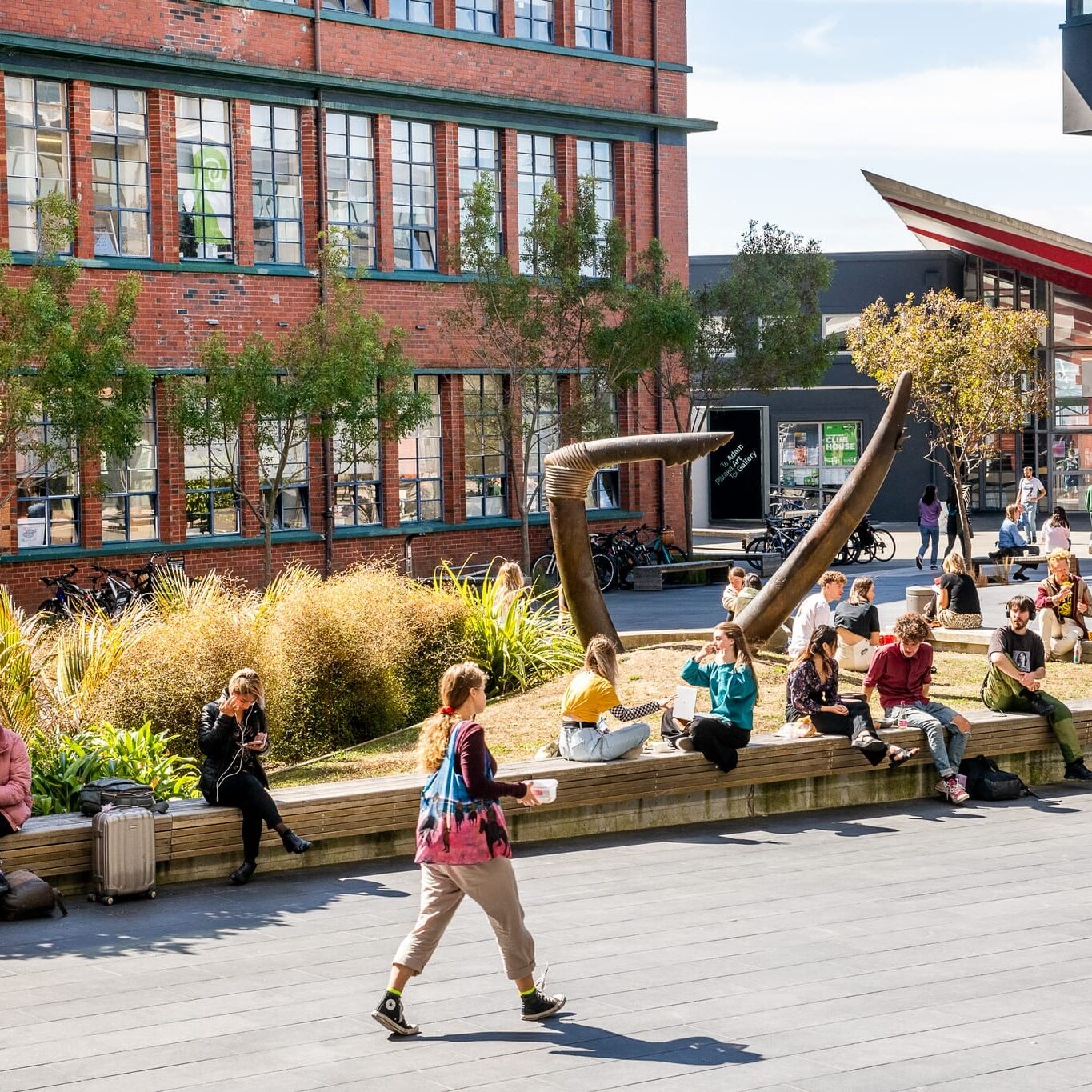 VICTORIA UNIVERSITY OF WELLINGTON (VUW) 1 8