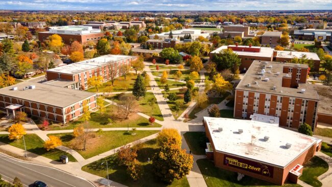 CENTRAL MICHIGAN UNIVERSITY (CMU)