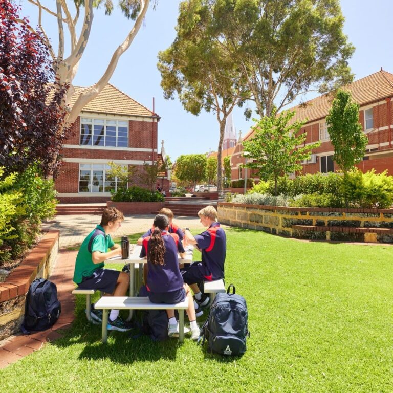 ARANMORE CATHOLIC COLLEGE