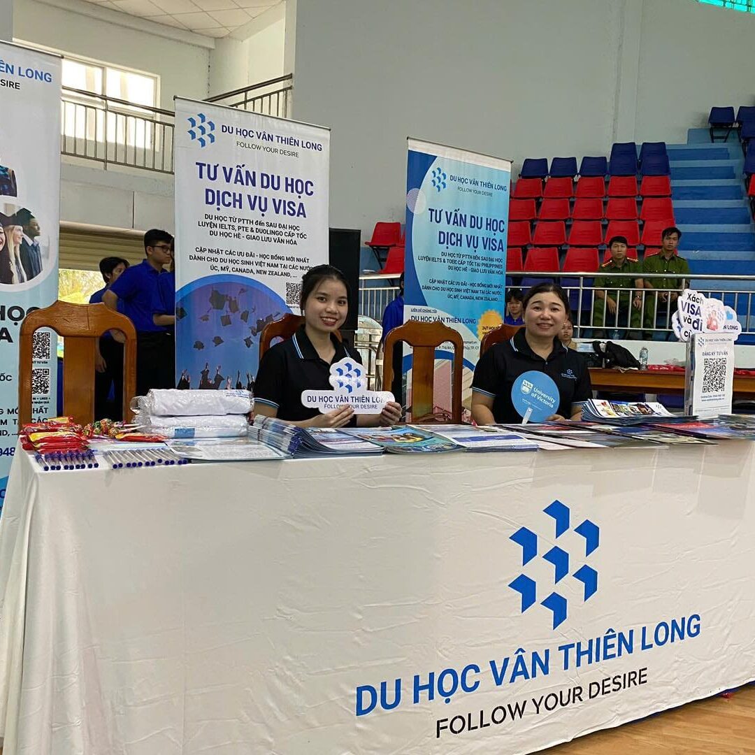 CHƯƠNG TRÌNH “TƯ VẤN HỌC ĐƯỜNG” – LAN TỎA TRI THỨC & ĐỊNH HƯỚNG TƯƠNG LAI 1 581954442 1362860555850987 8618731435237613109 n