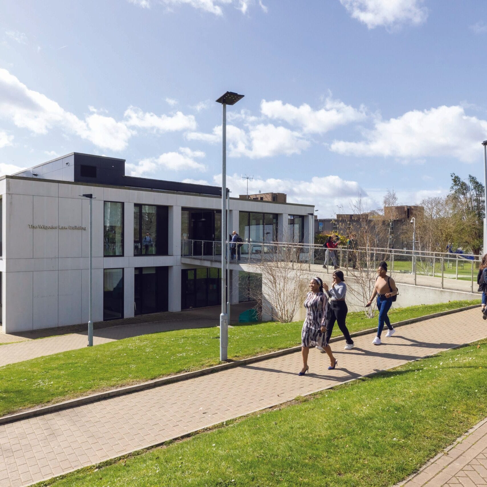 Oxford.International.2647 scaled