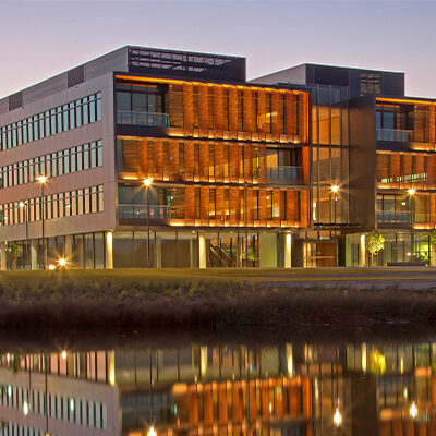 UNIVERSITY OF WOLLONGONG