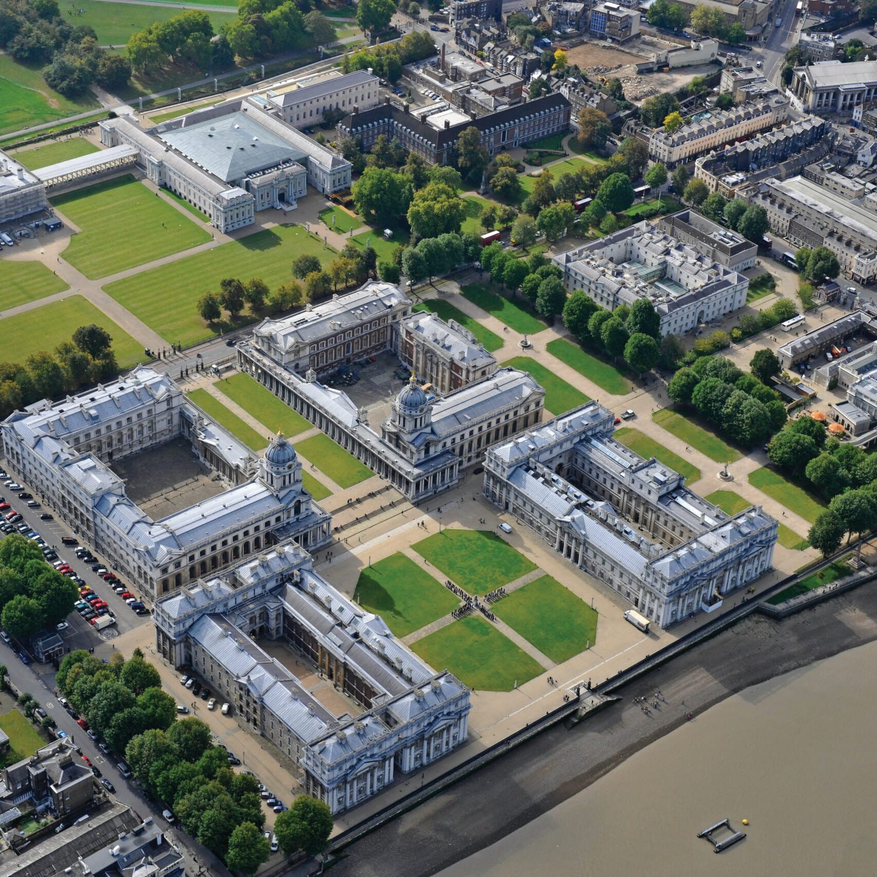 Oxford.International.UGIC UoG Image 1 scaled