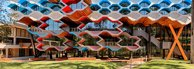LA TROBE UNIVERSITY LA TROBE UNIVERSITY