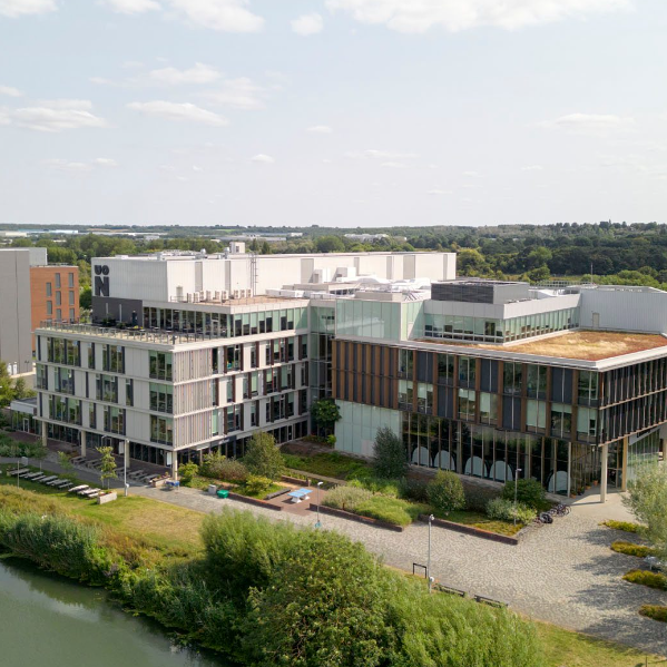 UNIVERSITY OF NORTHAMPTON 4 5