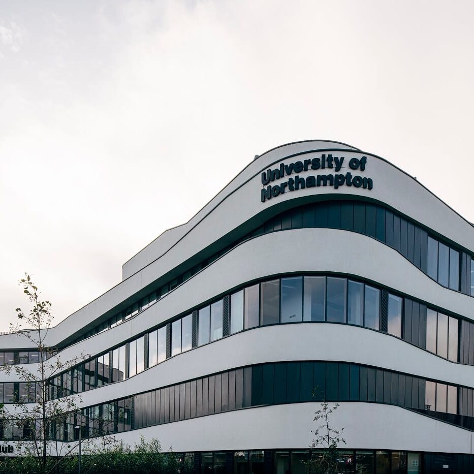 UNIVERSITY OF NORTHAMPTON 9 creative hub exterior
