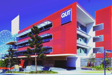 QUT b1
